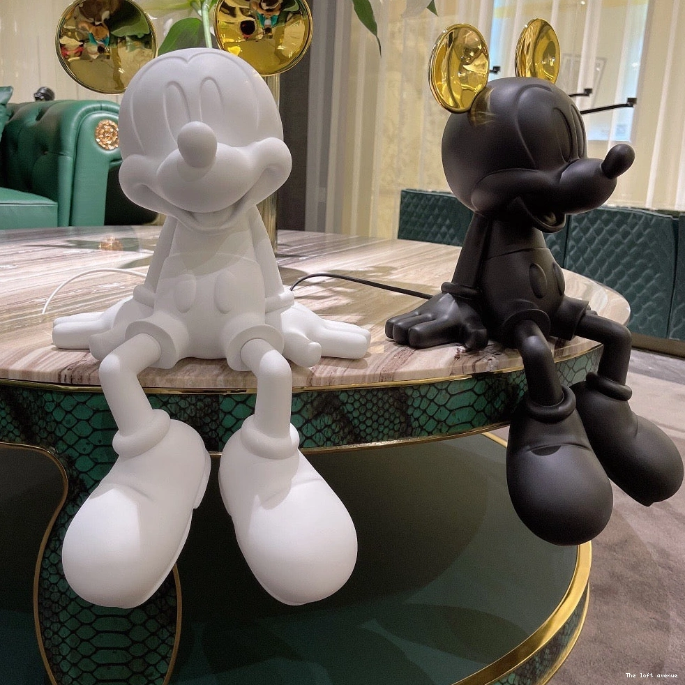 SITTING FIGURE MOUSE MICKEY 0729